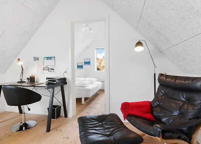 Bv299-blavand-fyrvej-82 *